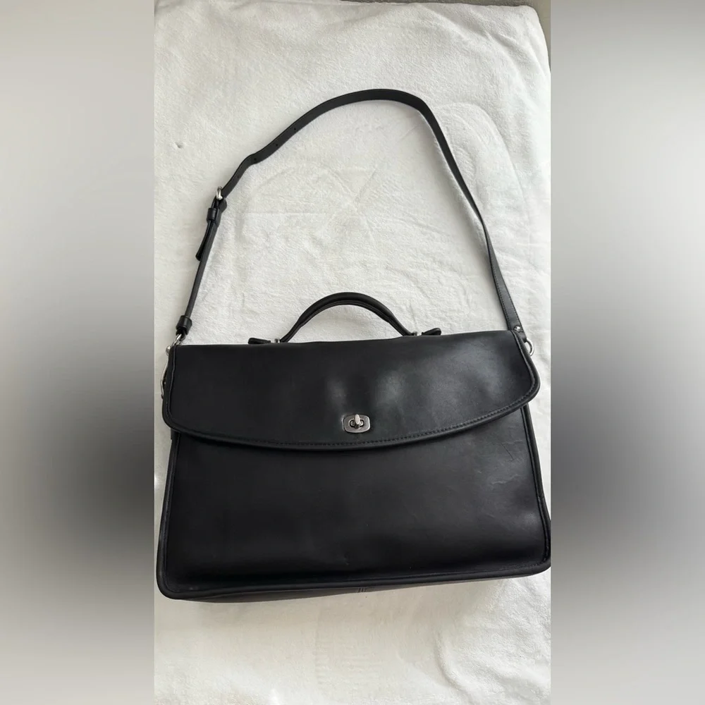 COACH Vintage Lexington Black Smooth Leather Briefcase Crossbody Bag